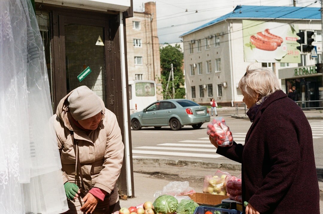 seniors at outdoor market